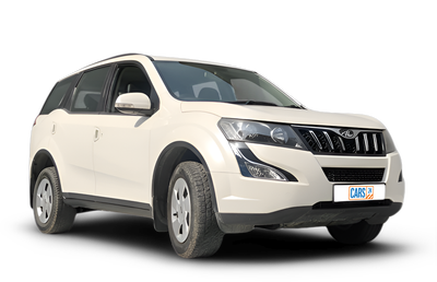 Mahindra XUV500-img